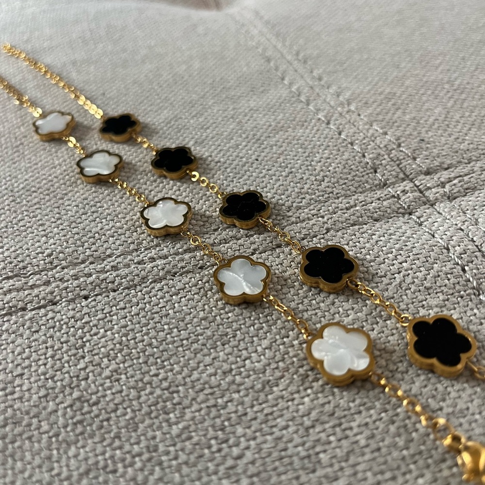 2 Van Cleef Insprired Bracelets - Black & White